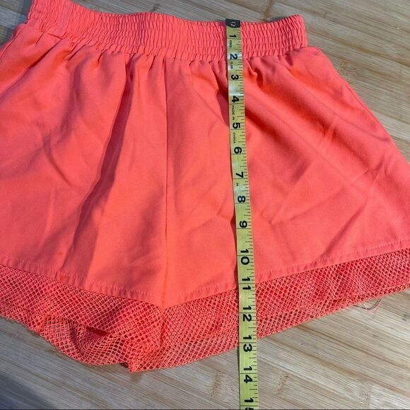 Toby heart ginger shorts  - Picture 2 of 7